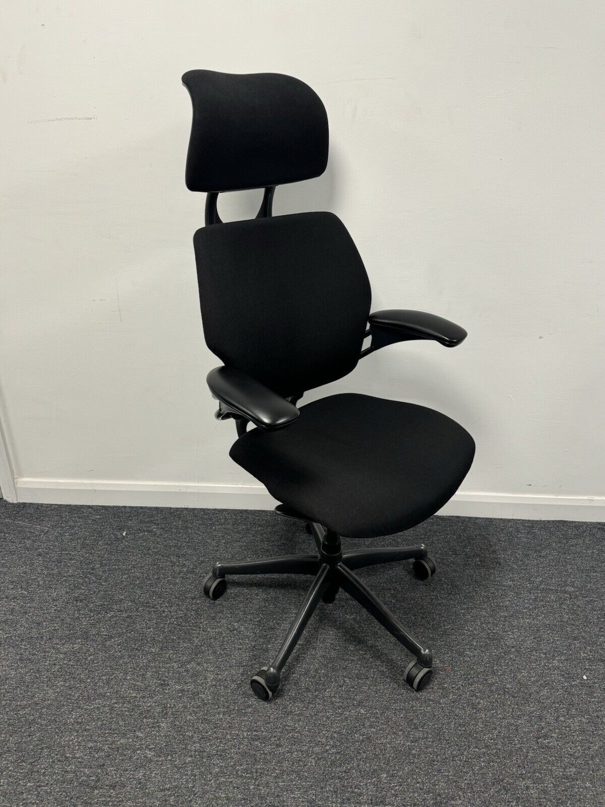 Humanscale Freedom High Back Executive Ergonomic Task Chair with headrest