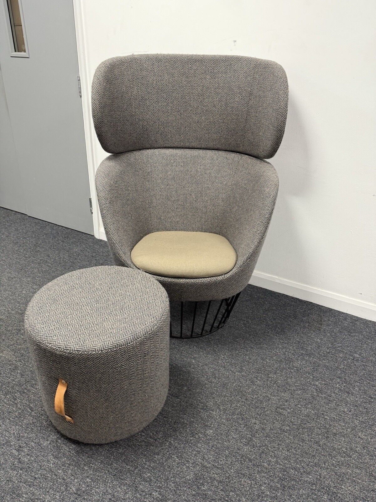 ConnectionSDX High Dixi Club High Back Cage Lounge chair