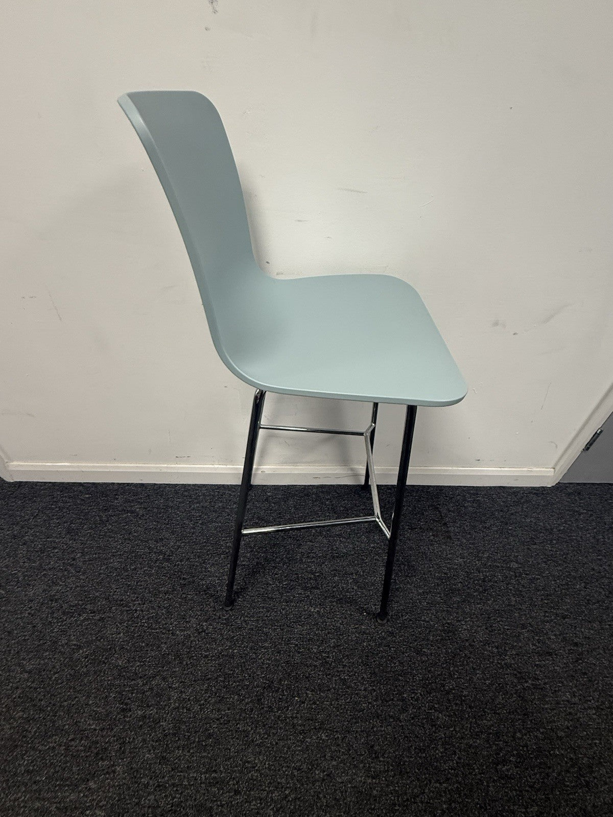 Vitra Hal Bar Stool In Ice Grey 2019 Excellent Condition