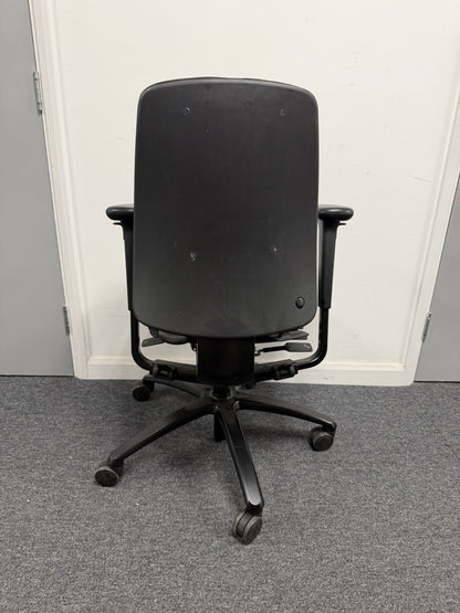 RH Logic 200 Ergonomic Office Chair – Fully Adjustable – Excellent Condition