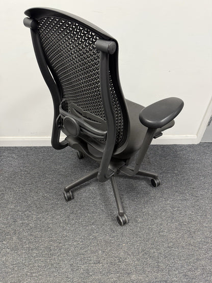 Herman Miller Celle Chair Ergonomic Design With Seat Covered.