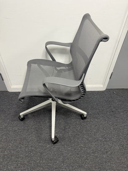Herman Miller Setu Office Chair – Grey Mesh Ergonomic Design Excellent Condition