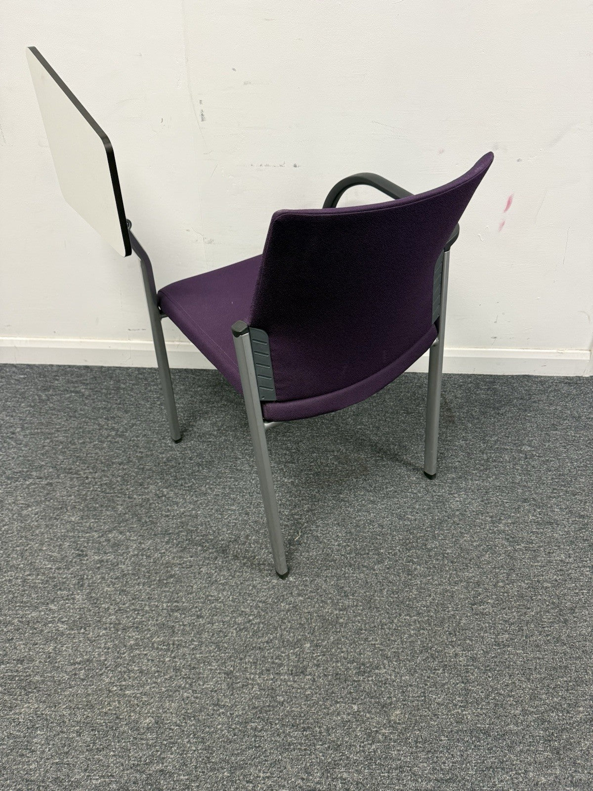 Connection Training Chair with Integrated Laptop Table – Compact & Versatile