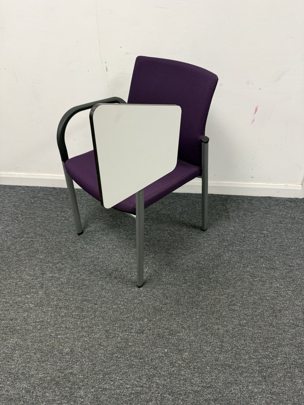 Connection Training Chair with Integrated Laptop Table – Compact & Versatile