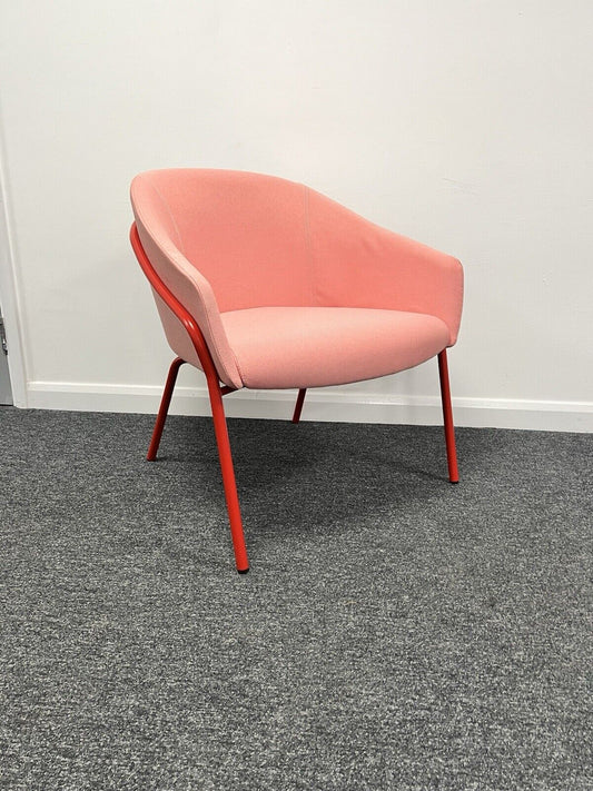 Boss design Paloma Lounge 4 PLL/1 breakout chair soft pink on sunburst red frame