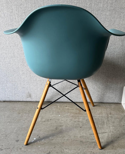 Vitra Eames DAW Armchair RE | Charles & Ray Eames Dining Chair | Wood Base