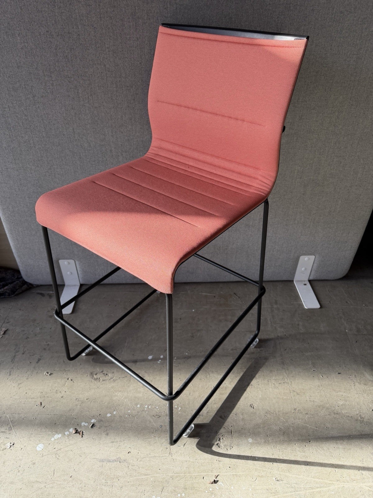 Designer ICF Stick STK Stool – Antique Pink Melange – Contemporary Seat