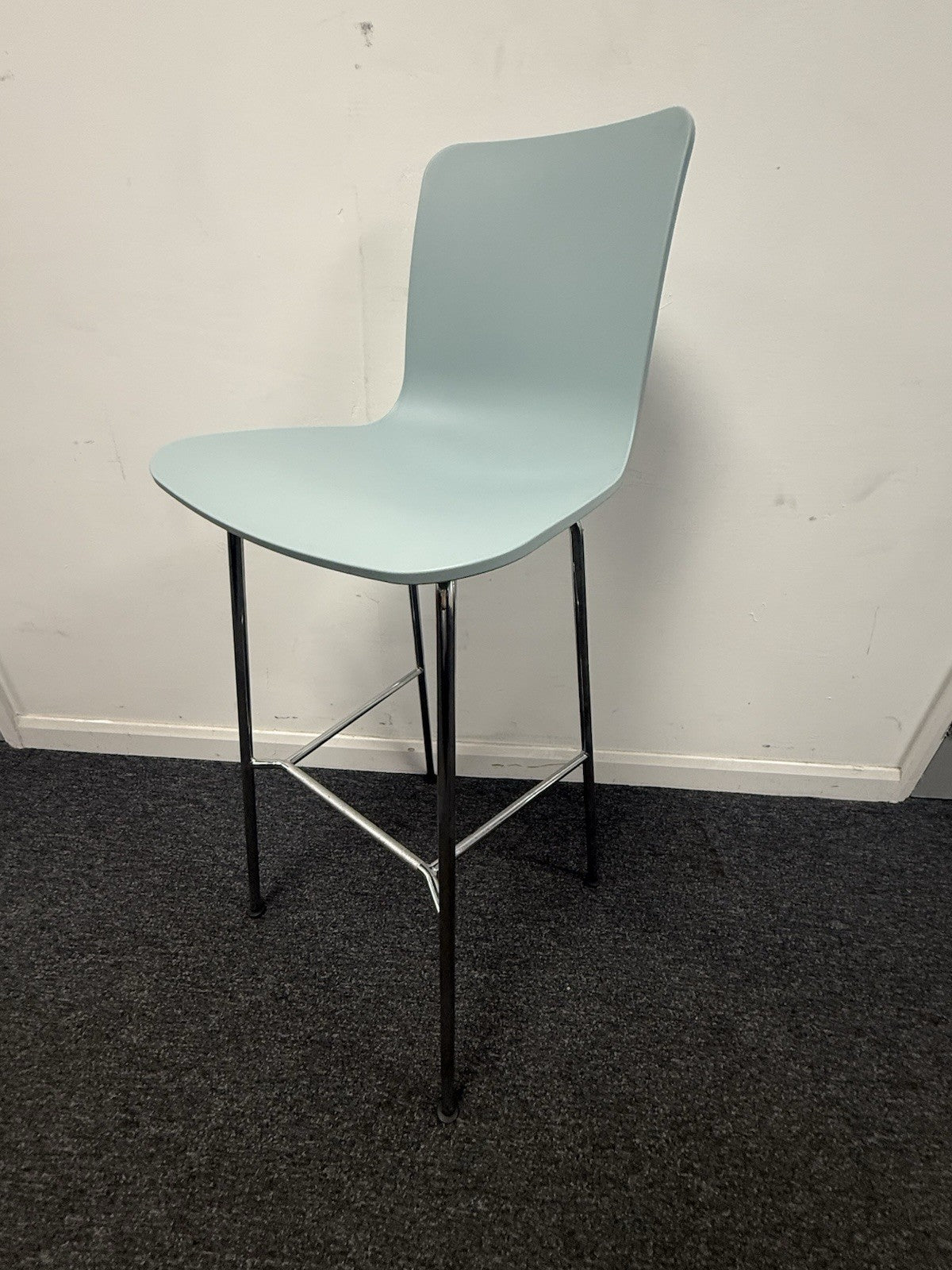 Vitra Hal Bar Stool In Ice Grey 2019 Excellent Condition