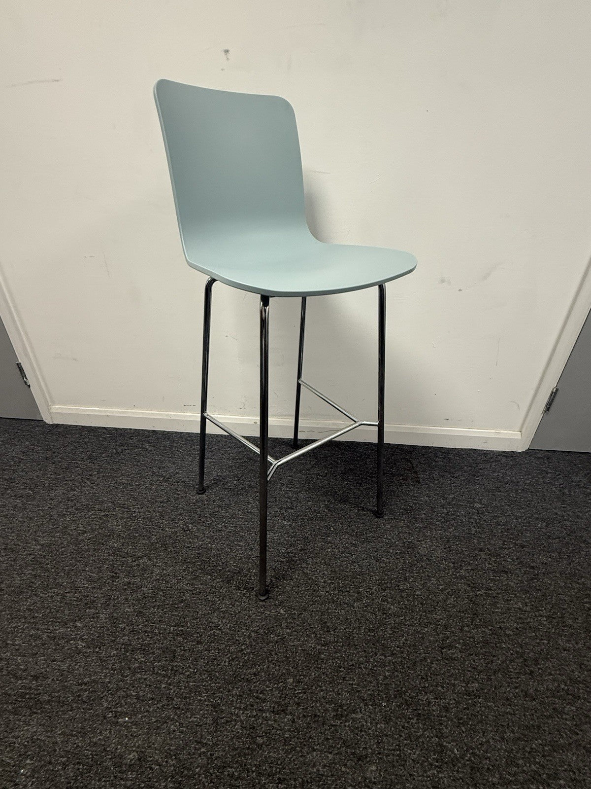 Vitra Hal Bar Stool In Ice Grey 2019 Excellent Condition