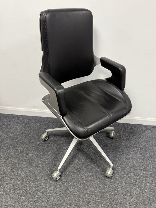 Interstuhl Silver 262S Chair