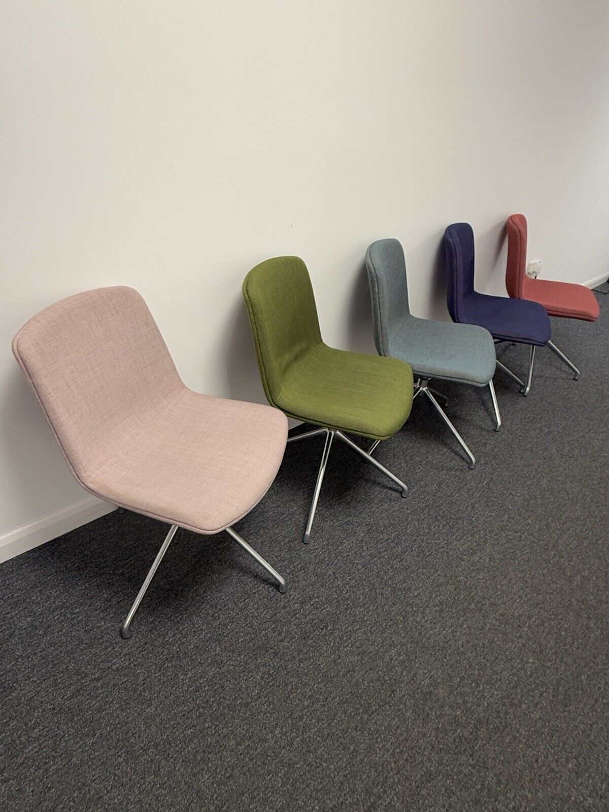 ORANGEBOX CUBB 04 Conference Chair in 8 Fabric Colours 