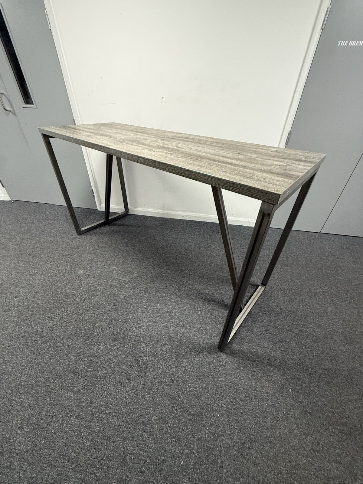 Frovi Relic High Table – Industrial Style Excellent Condition