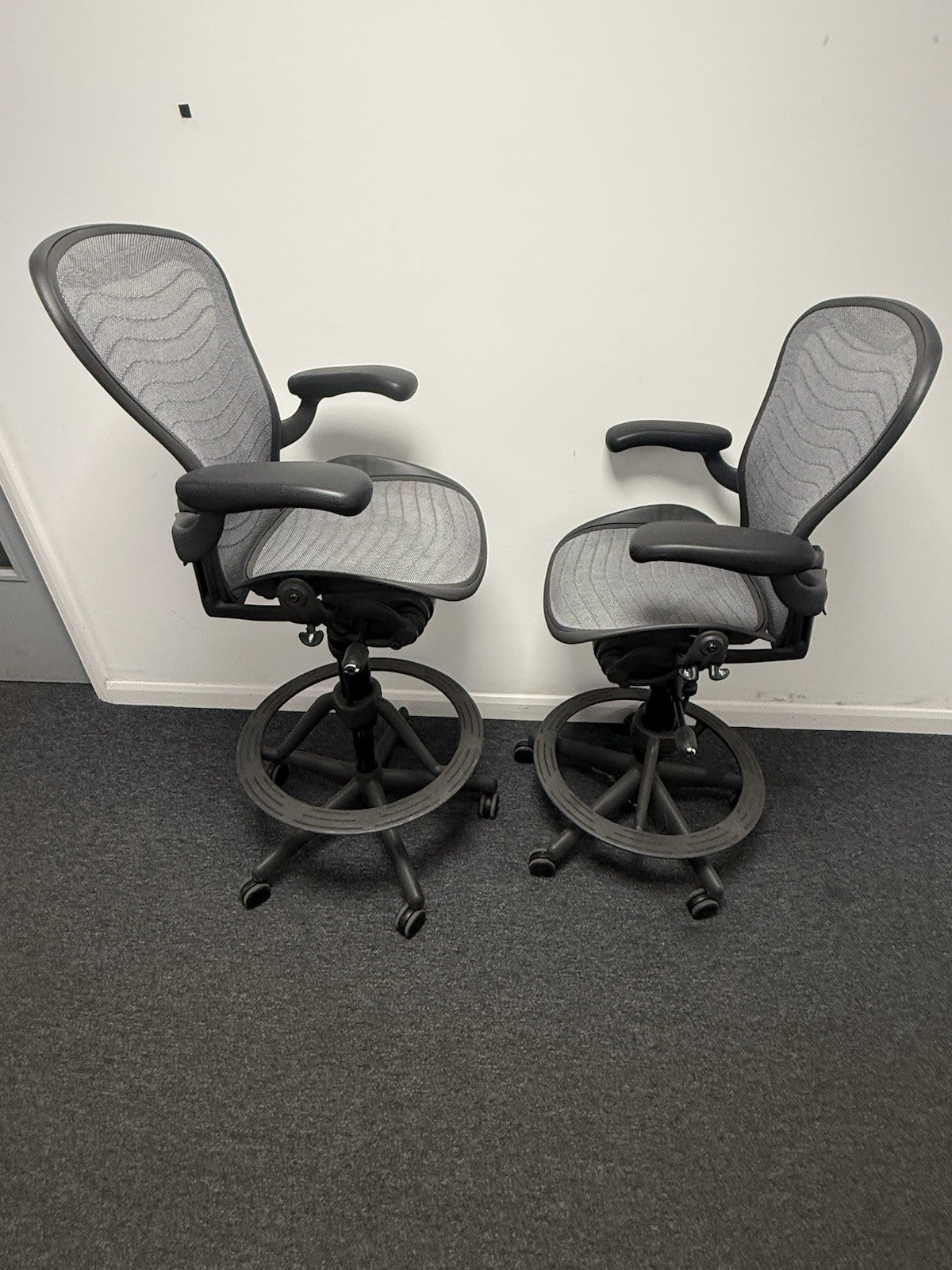 Herman Miller Aeron Work Stool – Adjustable, Ergonomic, Premium Office Chair