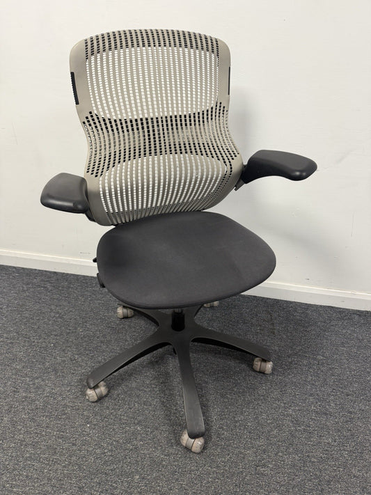 Knoll Generation Office Chair – Fully Adjustable Ergonomic Designer Chair