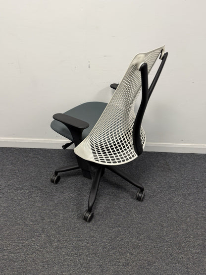 Herman Miller Sayl Office Chair Blue/White/Black Backs.