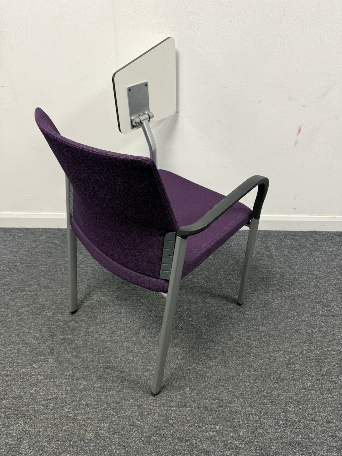 Connection Training Chair with Integrated Laptop Table – Compact & Versatile