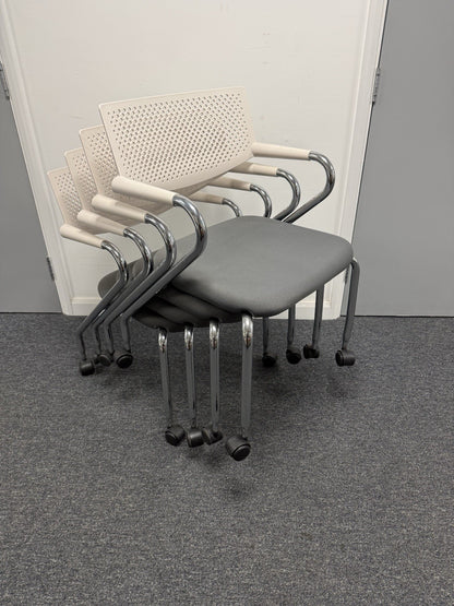 Vitra Visaroll Chairs – Set of 4 – Stacking / Mobile – Office / Meeting Chairs