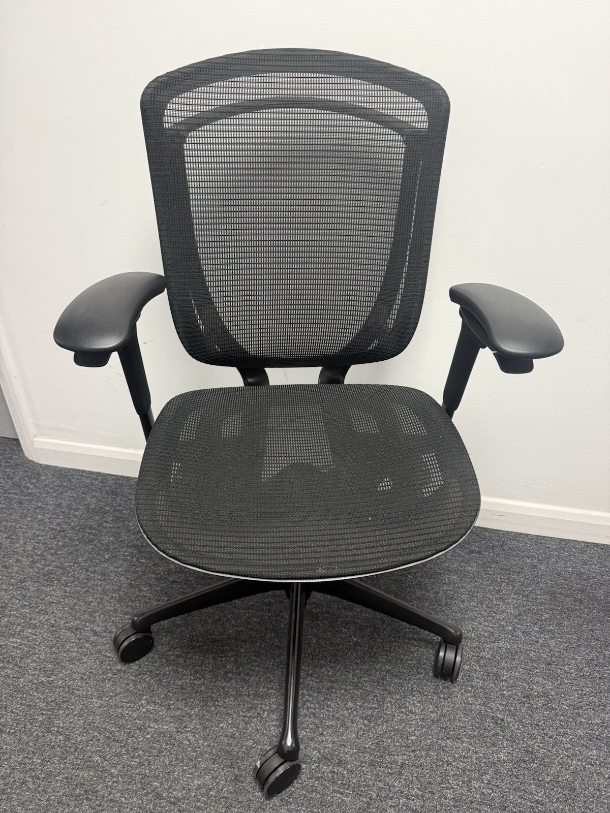 ⭐️ Okamura Contessa Ergonomic Office Chair – Black Mesh – Excellent Condition ⭐️