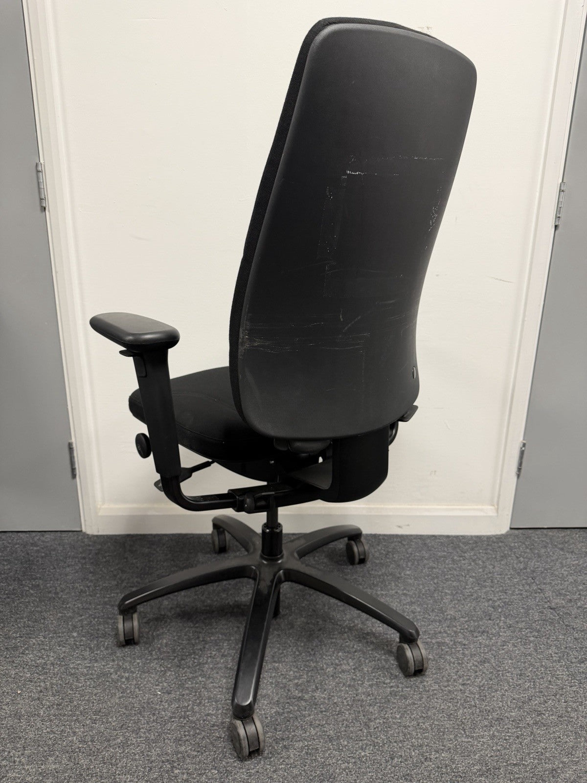 RH Logic 220 High Back Ergonomic Office Chair Fully Adjustable – Premium Quality