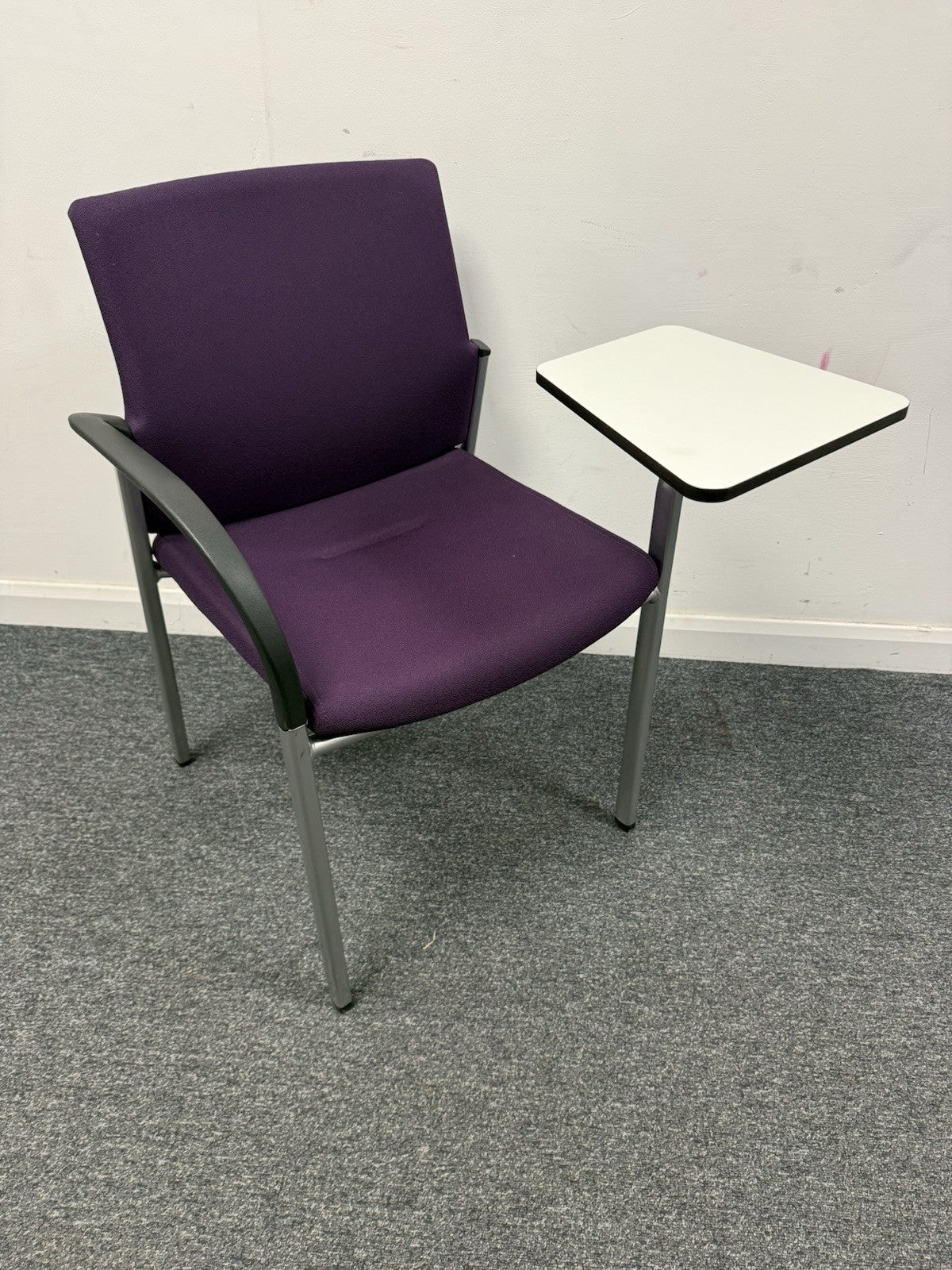 Connection Training Chair with Integrated Laptop Table – Compact & Versatile