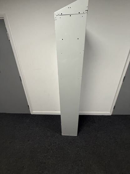 QMP multi-compartment Clean & Dirty Lockers