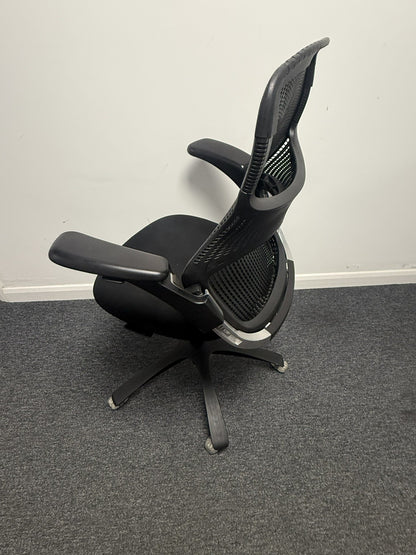 Knoll Generation Executive Ergonomic Task Chair – Black – Premium Office Seating