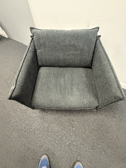 Bolia Pepe Armchair – Designer Scandinavian Lounge Chair – Dark Grey Fabric