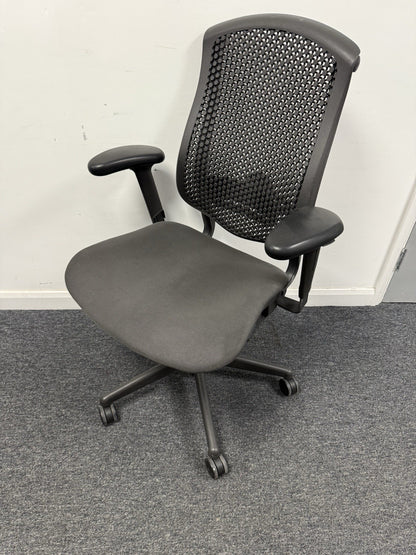 Herman Miller Celle Chair Ergonomic Design With Seat Covered.
