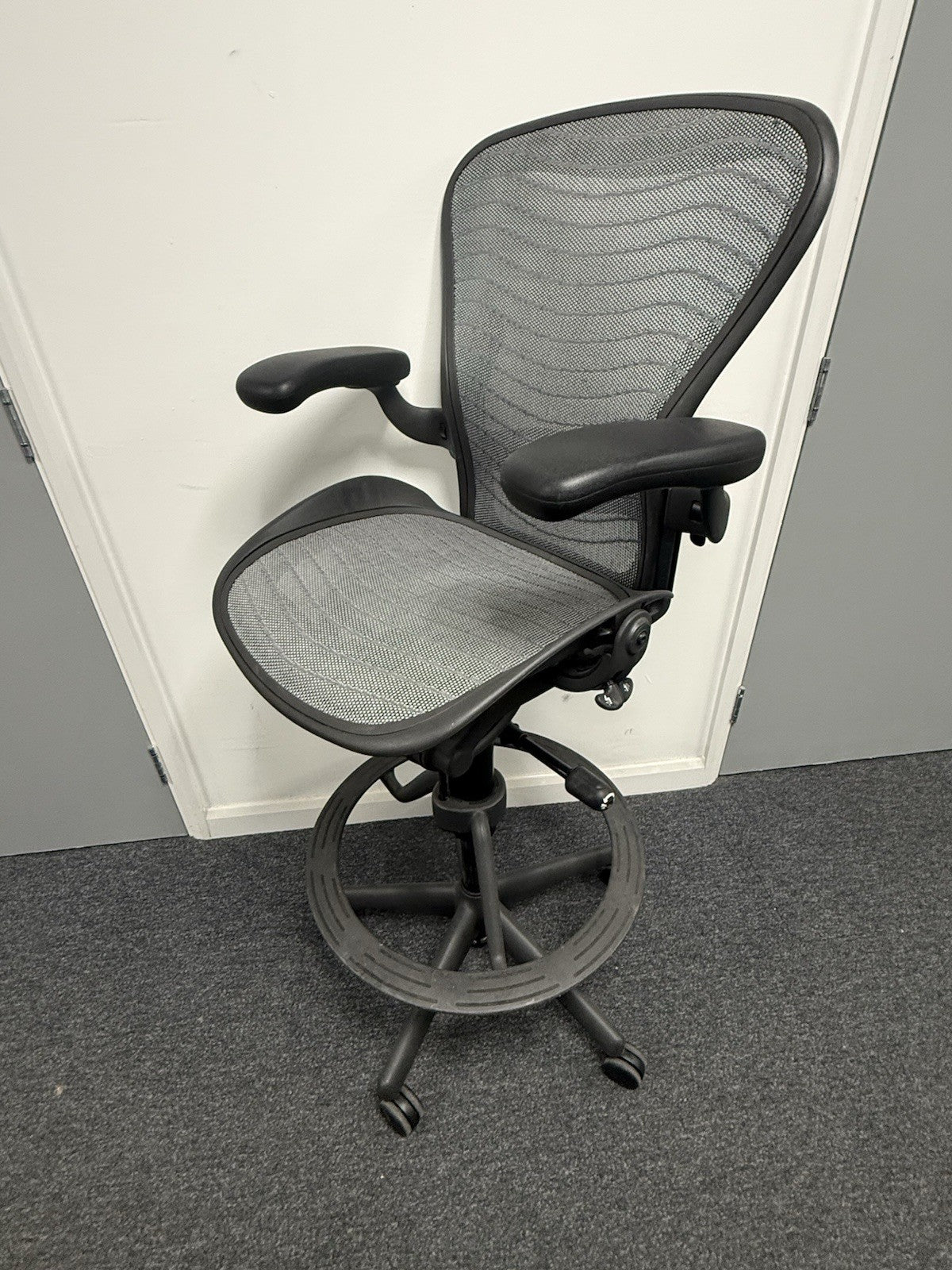 Herman Miller Aeron Work Stool – Adjustable, Ergonomic, Premium Office Chair