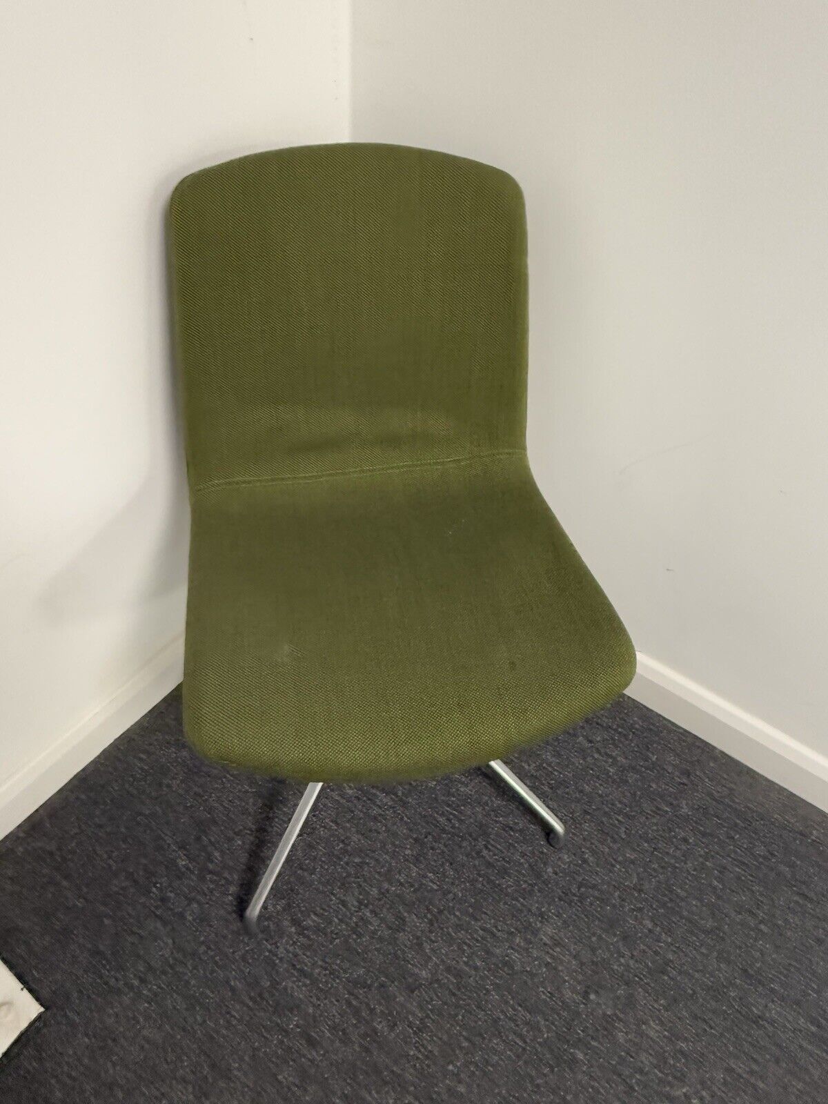 ORANGEBOX CUBB 04 Conference Chair in 8 Fabric Colours 