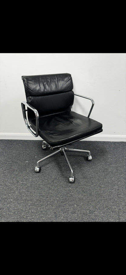 AUTHENTIC Vitra Charles Eames EA217 Soft Pad Chair BLACK LEATHER ICONIC