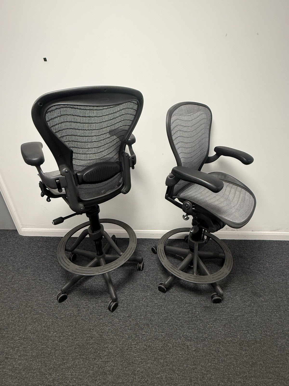 Herman Miller Aeron Work Stool – Adjustable, Ergonomic, Premium Office Chair