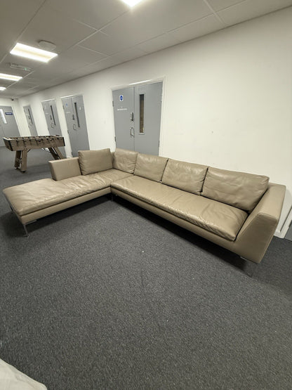 B & B Italia Charles Sofa L ShapeA celebrated design by Antonio Citterio