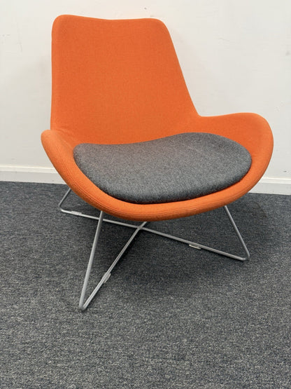 Orangebox AVI 03 Collaborative Feature Chair In Jaffa Orange Mineral Grey Seat
