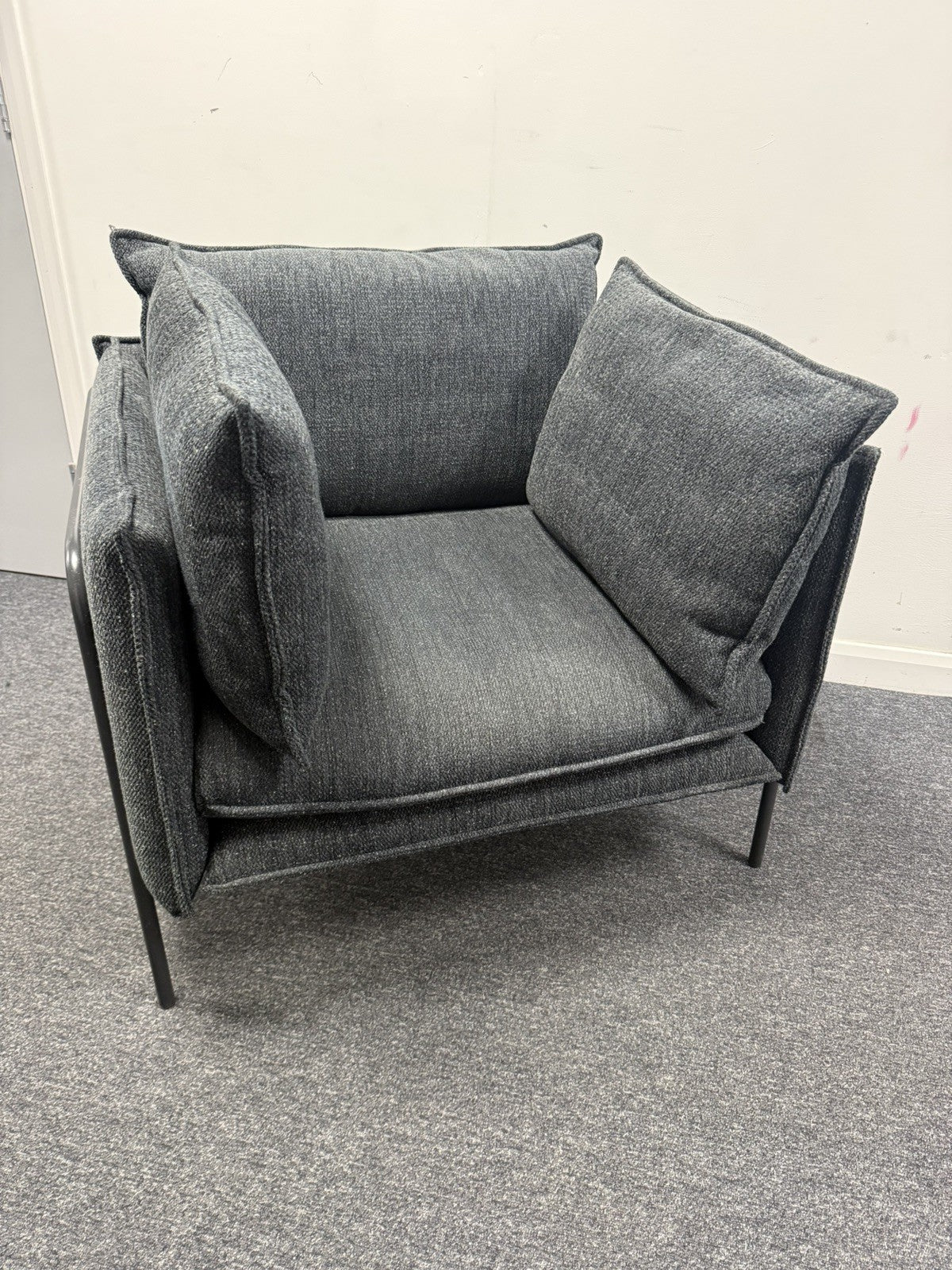 Bolia Pepe Armchair – Designer Scandinavian Lounge Chair – Dark Grey Fabric