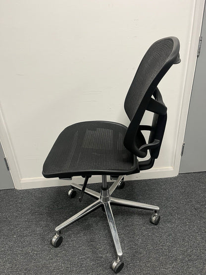 Ergohuman Ergonomic Office Chair – Mesh Seat & Back – No Arms – Black