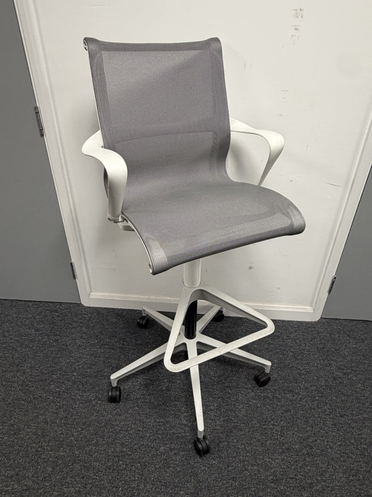 Herman Miller Setu Draughtsman Chair – Grey Mesh Ergonomic Designer Office Chair