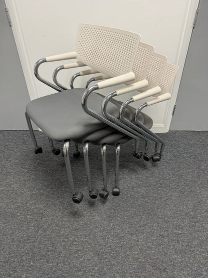 Vitra Visaroll Chairs – Set of 4 – Stacking / Mobile – Office / Meeting Chairs
