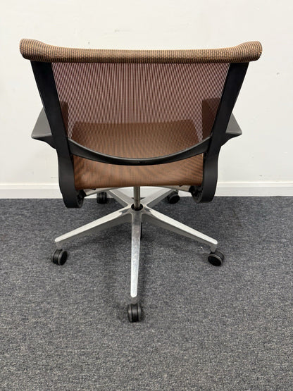 Herman Miller Setu Executive Task Chair in Hot Copper (Canyon)