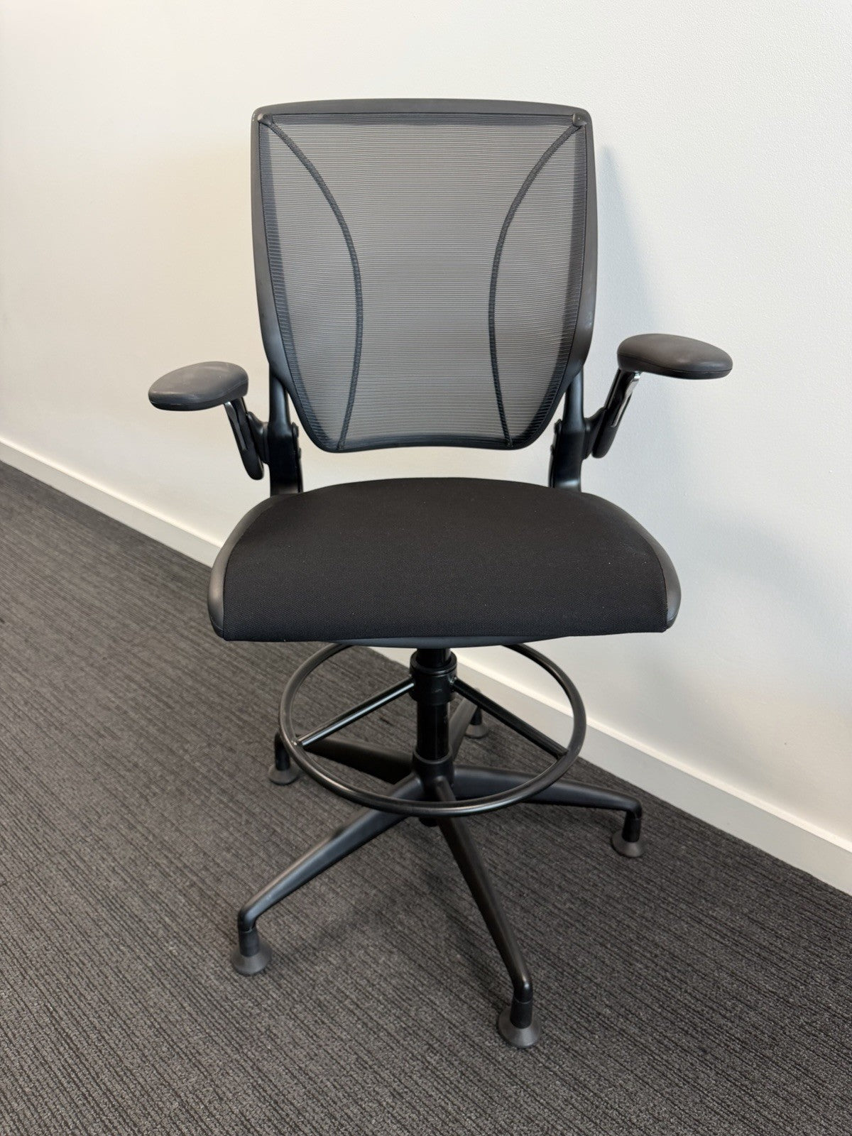 Humanscale Diffrient World Draughtsman Chair Ergonomic Office Stool Mesh Black