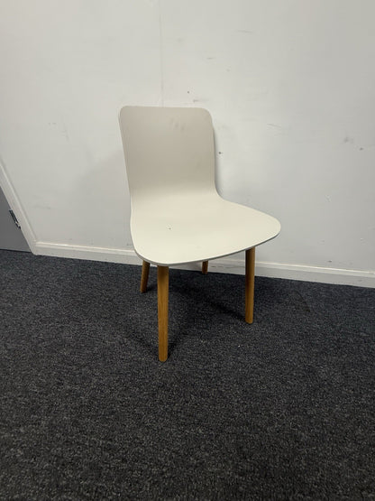 Vitra Hal Dining Chair 2019 In Warm Grey In Excellent Condition Free Delivery