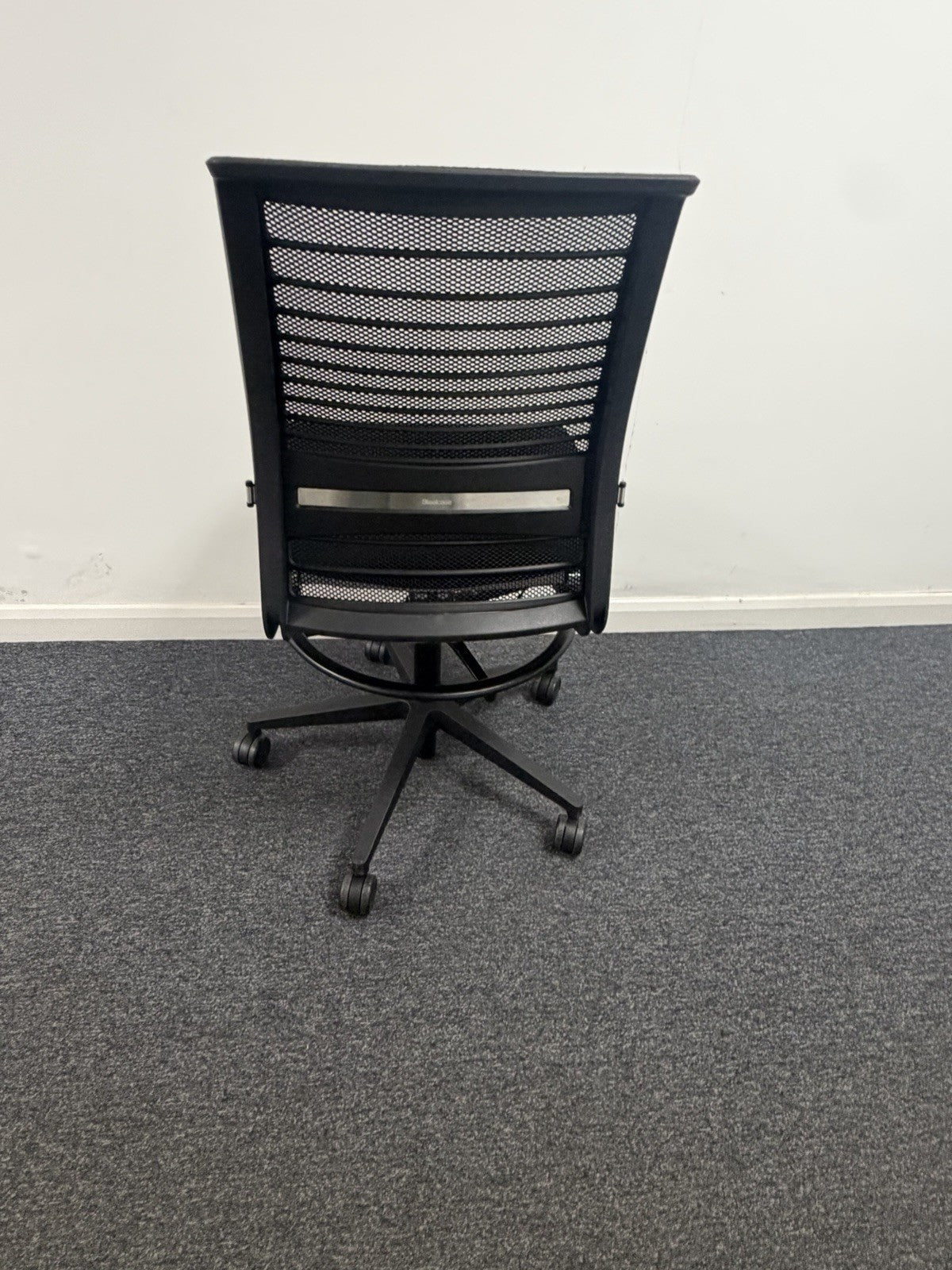 Steelcase Think V2 Draughtsman Chair Black Mesh Ergonomic Office Laboratory VGC