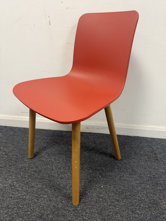 Vitra HAL RE In Brick Red 2019 Wood Dining Chair in excellent condition 