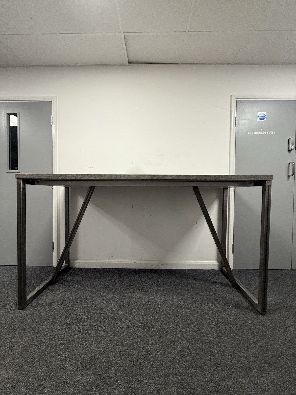 Frovi Relic High Table – Industrial Style Excellent Condition