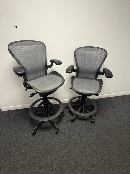 Herman Miller Aeron Draughtsman Chair – Size B – Graphite – 2014